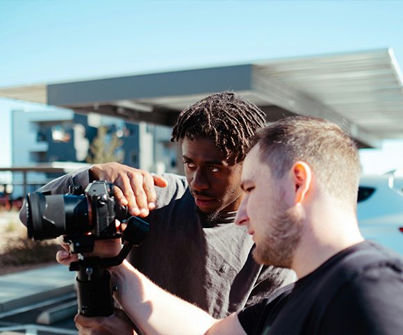 Vlogging